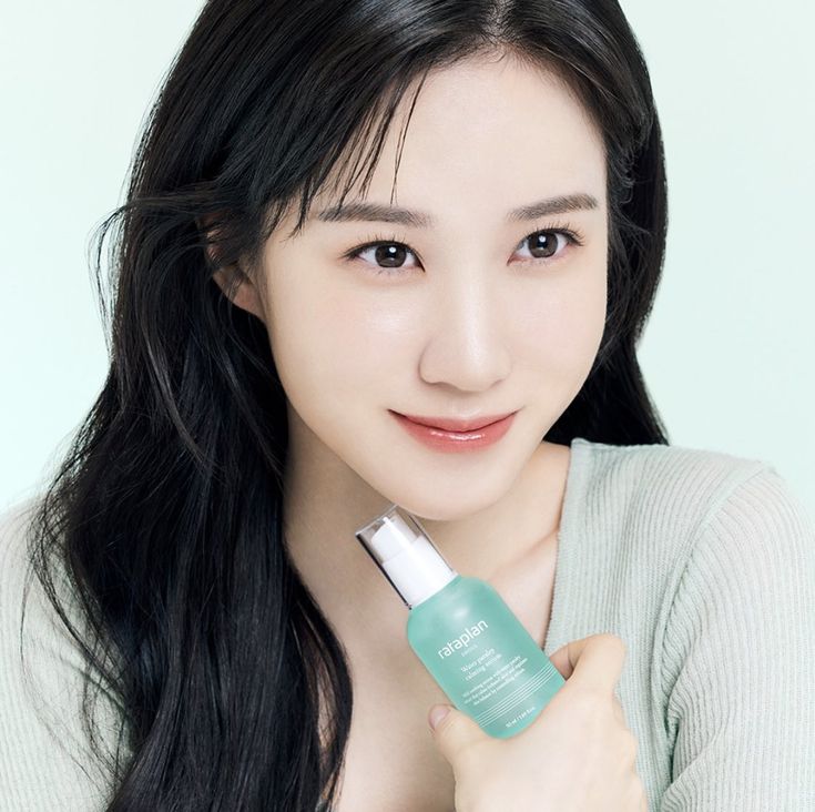 Pele hidratada estilo glass skin coreana